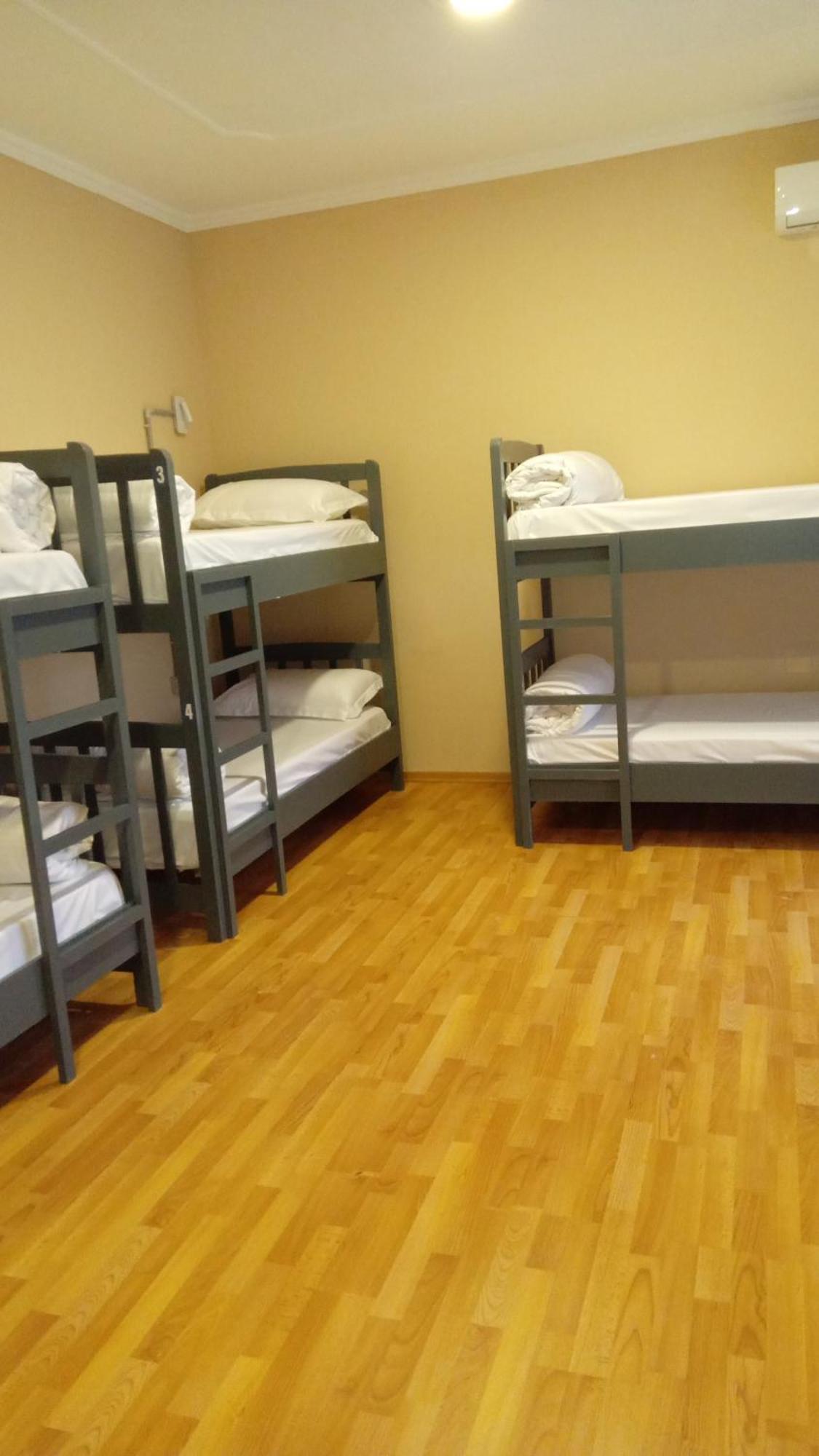 Mandarine Hostel Τίρανα Εξωτερικό φωτογραφία