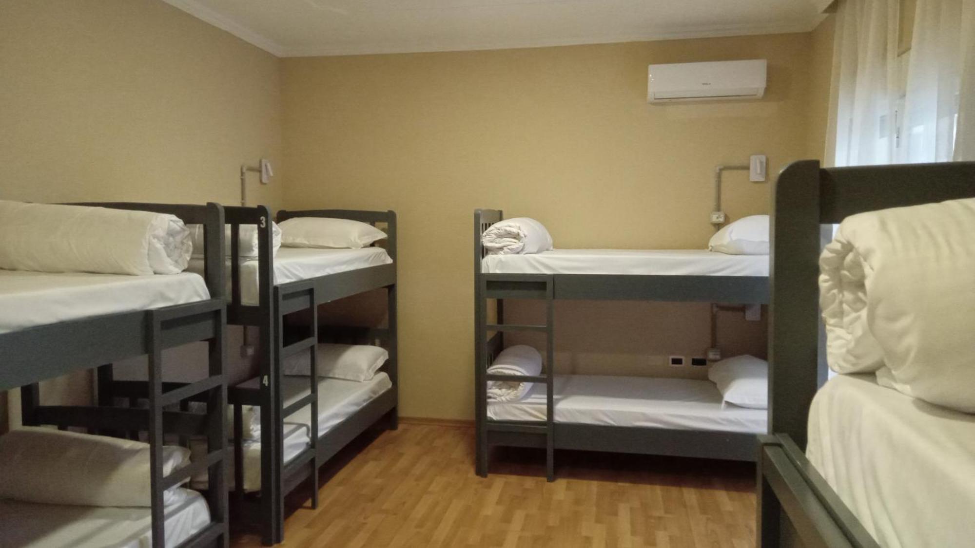 Mandarine Hostel Τίρανα Εξωτερικό φωτογραφία