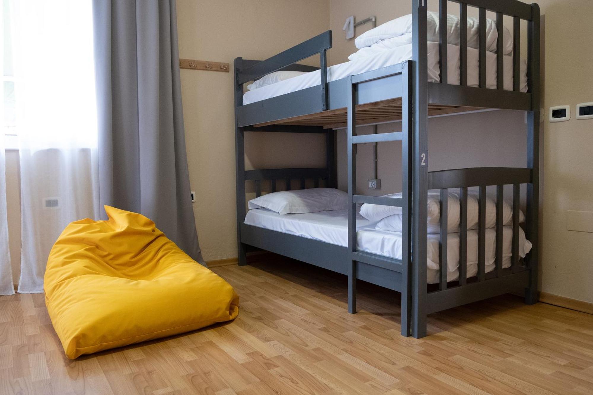 Mandarine Hostel Τίρανα Εξωτερικό φωτογραφία