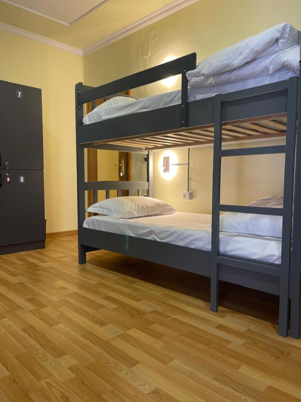 Mandarine Hostel Τίρανα Εξωτερικό φωτογραφία