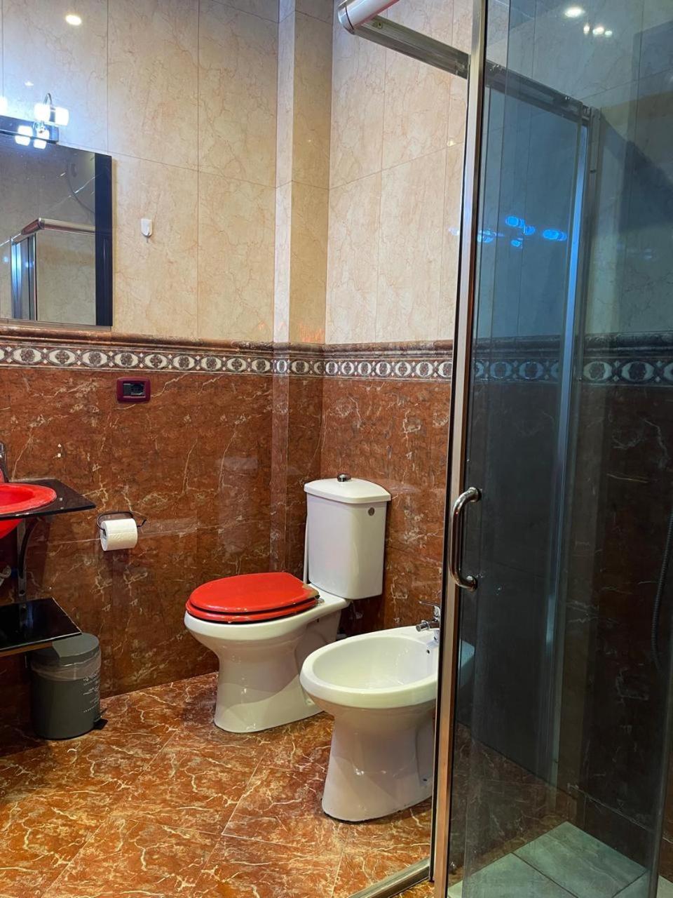 Mandarine Hostel Τίρανα Εξωτερικό φωτογραφία